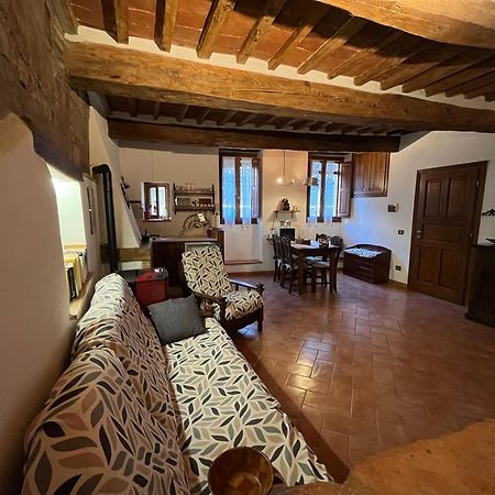 L' Antico Lavatoio Apartment Питиляно Екстериор снимка